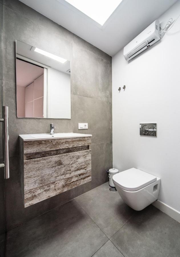 Rey De Sevilla Flats - Duplex Museo Exterior photo